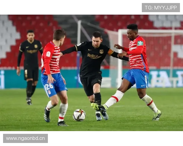 皇马控制力危机解析:中场断层与进攻重构双重问题对赛季竞争力提出挑战 皇马控制力危机解析:中场断层与进攻重构双重问题对赛季竞争力提出挑战