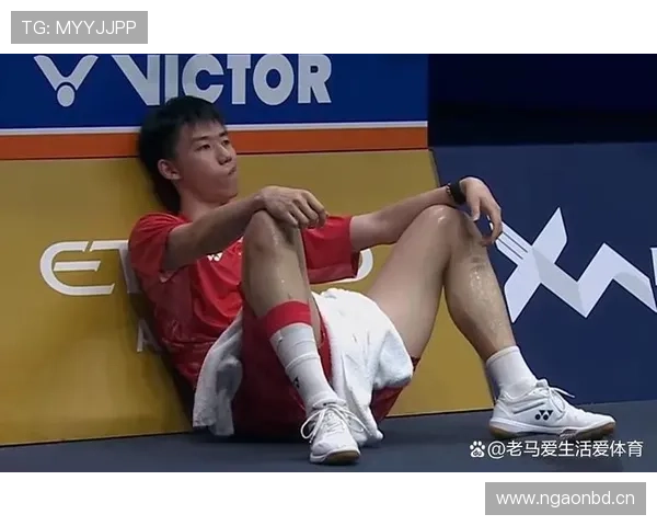 冯彦哲训练完直接去奢侈品店刷卡，这谁顶得住啊