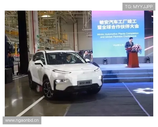 掌敏洁的家居简直不像刚进联盟的新人，豪车加私厨，普通队友都看呆了