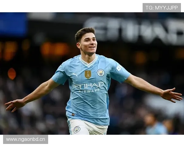 阿尔瓦雷斯 vs 福登：多面手特质下的曼城体系适配与角色差异