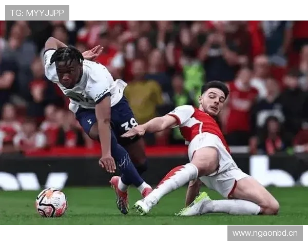 赖斯进攻端短板解析 中场战术定位与适配性深度分析